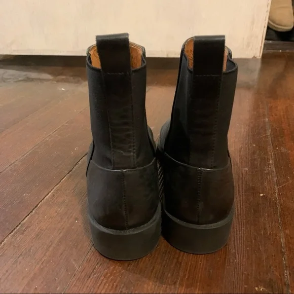& Other Stories Leather Chelsea Boot - Picture 3 of 7